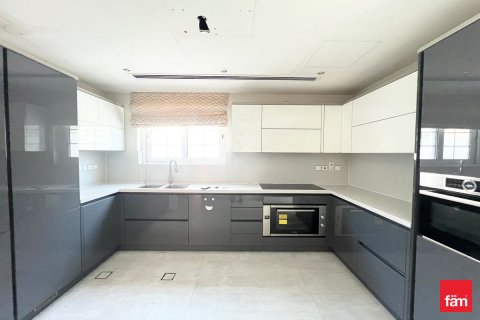 Villa in Dubai 5 bedrooms, 953.9 sq.m. № 49376 - photo 7