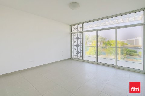 Maison de ville à Dubai, 3 chambres, 215.8 m², № 49371 - photo 1