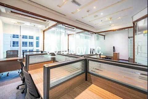 Office in Business Bay, Dubai 70 sq.m. № 84500 - photo 2