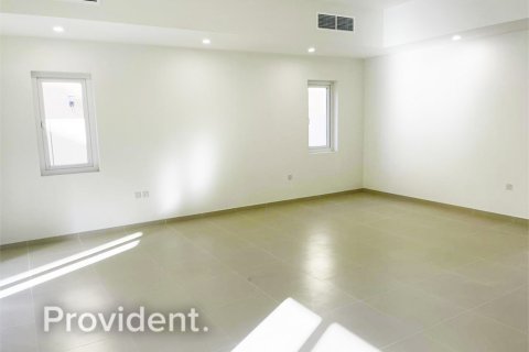 Villa in Dubai Land, Dubai 3 bedrooms, 325 sq.m. № 1832 - photo 5