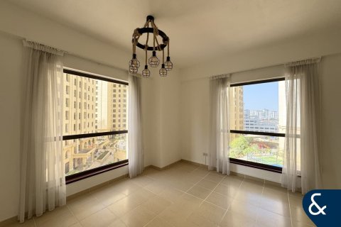 Apartment in Shams, Jumeirah Beach Residence, Dubai 3 bedrooms, 175 sq.m. № 91538 - photo 17