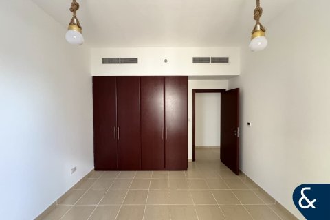 Apartment in Shams, Jumeirah Beach Residence, Dubai 3 bedrooms, 175 sq.m. № 91538 - photo 14