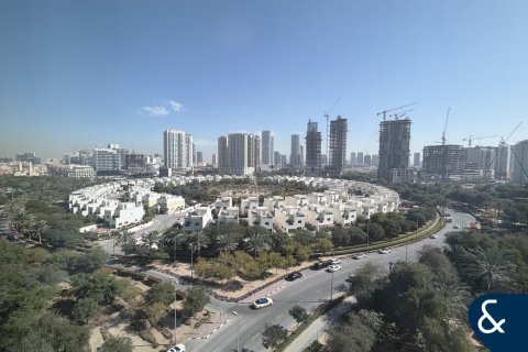 Снять в аренду квартиру в Джумейра Вилладж Серкл, Дубай: 3 спальни, 122м², № 91622 - фото 2