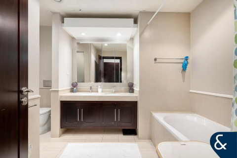 Apartamento en Greens, Dubai, 3 dormitorios, 183 m², № 91611 - foto 8