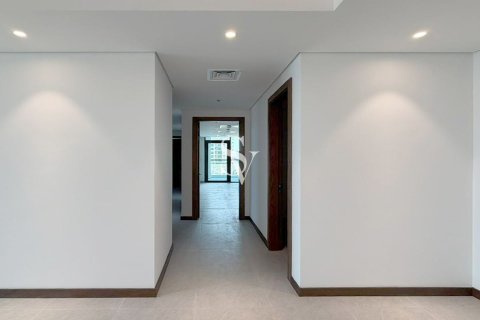 Apartment in Dubai South (Dubai World Central), Dubai 3 bedrooms, 172 sq.m. № 109022 - photo 7