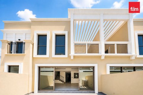 Townhouse in Dubai 4 bedrooms, 144 sq.m. № 120708