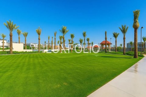 Townhouse in The Valley, Dubai 3 bedrooms, 174 sq.m. № 45695 - photo 10