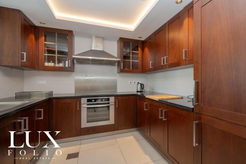 Apartment in 29 Burj Boulevard, Downtown Dubai (Downtown Burj Dubai), Dubai 1 bedroom, 74 sq.m. № 45694 - photo 20