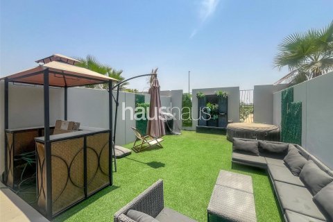 Townhouse in District 7, Mohammed Bin Rashid City, Dubai 2 bedrooms, 131 sq.m. № 45054 - photo 11