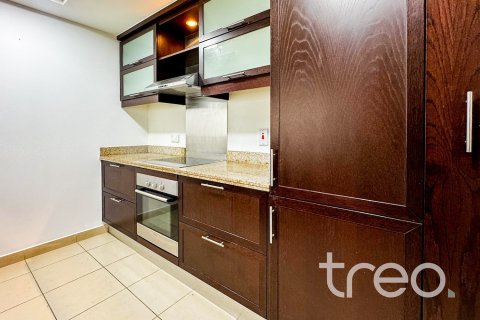 Apartamento en Burj Khalifa, Dubai, 1 dormitorio, 84.17 m², № 120097 - foto 6
