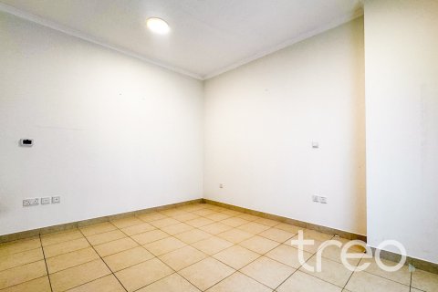 Apartamento en Burj Khalifa, Dubai, 1 dormitorio, 84.17 m², № 120097 - foto 15