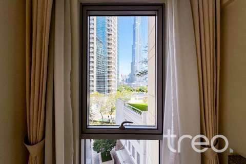 Apartamento en Burj Khalifa, Dubai, 1 dormitorio, 84.17 m², № 120097 - foto 11