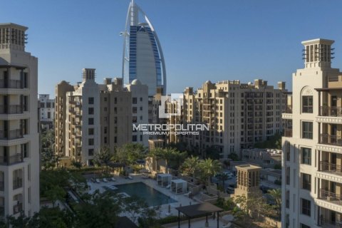 Apartment in Madinat Jumeirah Living, Umm Suqeim, Dubai 2 bedrooms, 131 sq.m. № 14870 - photo 1