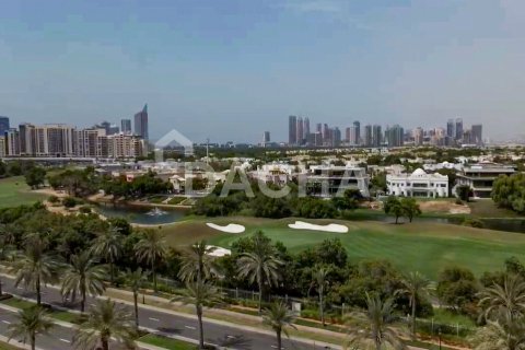Land in Sector E, Emirates Hills, Dubai 2947 sq.m. № 111598 - photo 9