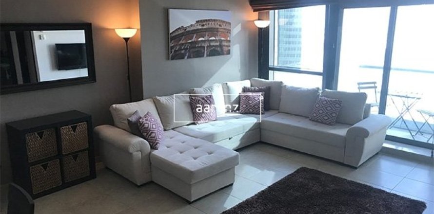 Apartment in Jumeirah Lake Towers, Dubai 1 bedroom, 79.2 sq.m. № 12911