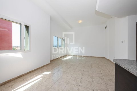 Apartment in The Imperial Residence, Jumeirah Village Triangle, Dubai 2 bedrooms, 165 sq.m. № 20163 - photo 3