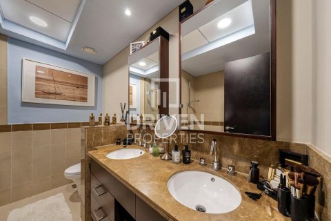 شقة في 29 Burj Boulevard, وسط مدينة دبي, دبي 2 غرف نوم, 168 م² رقم 86228 - صورة 18