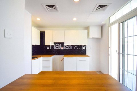 Townhouse in The Springs, Dubai 2 bedrooms, 158 sq.m. № 45033 - photo 13