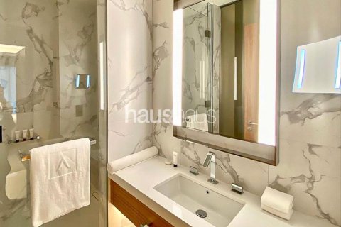 Apartment in Downtown Dubai (Downtown Burj Dubai), Dubai 2 bedrooms, 117 sq.m. № 45035 - photo 12