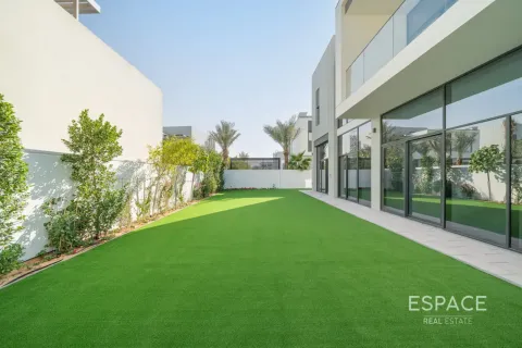 Villa en Al Furjan, Dubai, 5 dormitorios, 414 m², № 122958 - foto 20