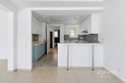Villa en Arabian Ranches, Dubai, 3 dormitorios, 259 m², № 122957 - foto 5