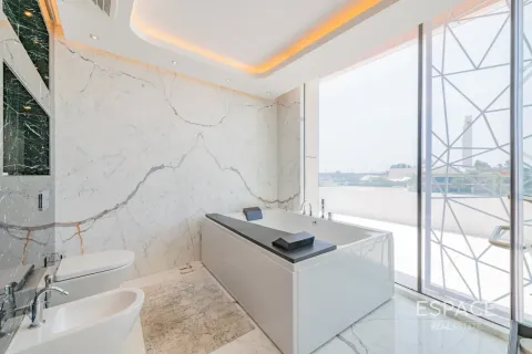 Villa in Palm Jumeirah, Dubai 5 bedrooms, 1310 sq.m. № 122953 - photo 12
