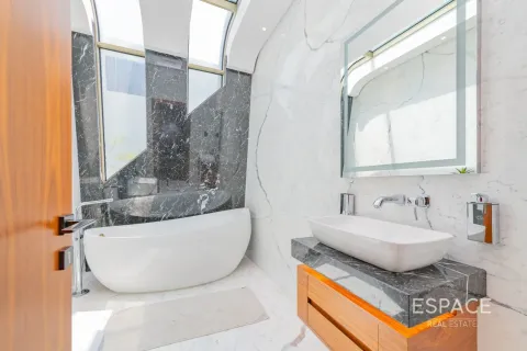 Villa in Palm Jumeirah, Dubai 5 bedrooms, 1310 sq.m. № 122953 - photo 20