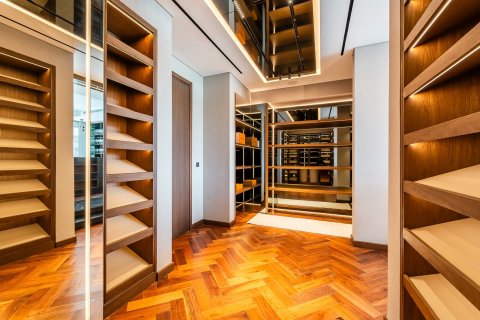 Villa in Wadi Al Safa 3, Dubai 6 bedrooms, 1368 sq.m. № 99337 - photo 17