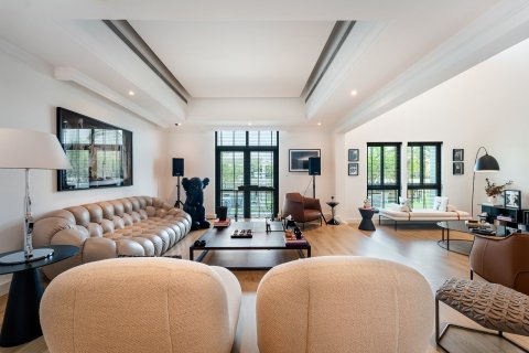 Villa en Jumeirah Islands, Dubai, 4 dormitorios, 511 m², № 99338 - foto 5