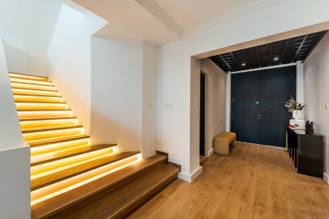 Villa en Jumeirah Islands, Dubai, 4 dormitorios, 511 m², № 99338 - foto 10