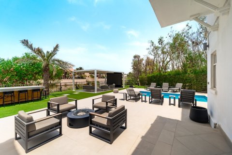 Villa en Jumeirah Islands, Dubai, 4 dormitorios, 511 m², № 99338 - foto 3