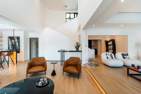 Villa en Jumeirah Islands, Dubai, 4 dormitorios, 511 m², № 99338 - foto 8