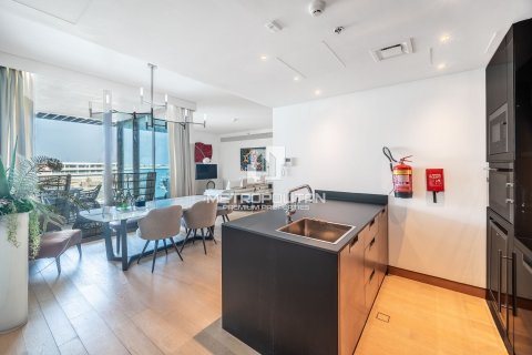 Appartement à Jumeirah Bay Island, Jumeirah, Dubai, 2 chambres, 180 m², № 73909 - photo 2