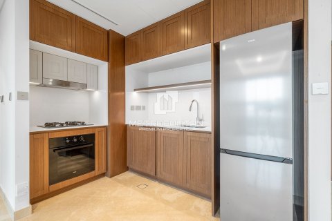 Apartment in EMAAR Beachfront, Dubai Harbour, Dubai 1 bedroom, 68 sq.m. № 73900 - photo 5