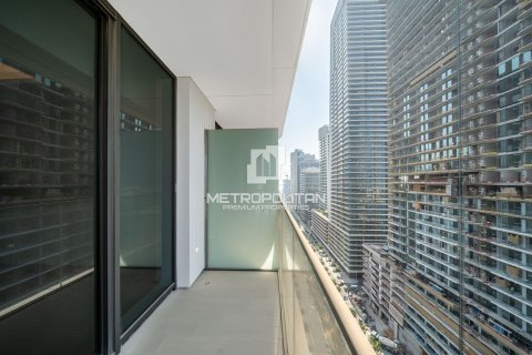 Apartment in EMAAR Beachfront, Dubai Harbour, Dubai 1 bedroom, 68 sq.m. № 73900 - photo 22