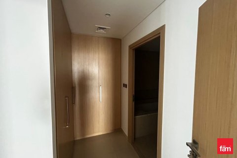 Apartment in Dubai 3 bedrooms, 157 sq.m. № 52441 - photo 8