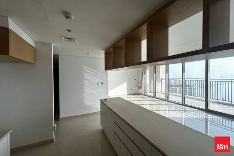 Apartment in Dubai 3 bedrooms, 157 sq.m. № 52441 - photo 4