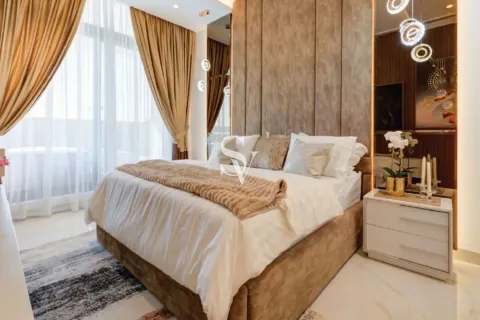 Apartment in Nadd Al Hammar, Dubai 2 bedrooms, 98 sq.m. № 118581 - photo 2
