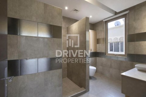 Villa in Jasmine Leaf, Al Barari, Dubai 6 bedrooms, 1017.57 sq.m. № 137267 - photo 13