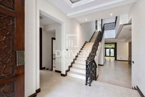 Villa in Jasmine Leaf, Al Barari, Dubai 6 bedrooms, 1017.57 sq.m. № 137267 - photo 19