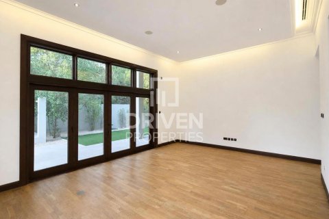 Villa in Jasmine Leaf, Al Barari, Dubai 6 bedrooms, 1017.57 sq.m. № 137267 - photo 23
