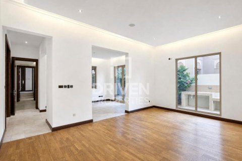 Villa in Jasmine Leaf, Al Barari, Dubai 6 bedrooms, 1017.57 sq.m. № 137267 - photo 24