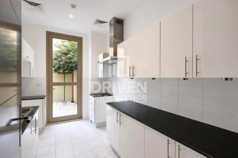Villa in Jasmine Leaf, Al Barari, Dubai 6 bedrooms, 1017.57 sq.m. № 137267 - photo 18