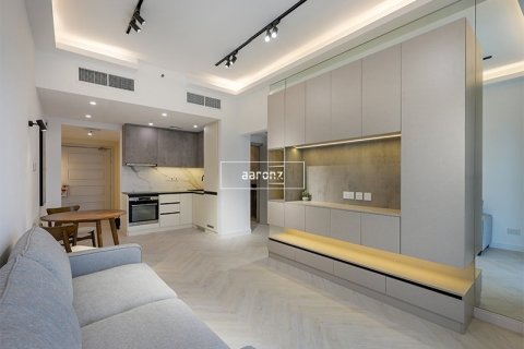 Appartement à Jumeirah Lake Towers, Dubai, 1 chambre, 59.3 m², № 42795 - photo 1