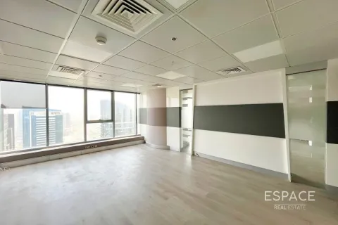 Bureau à Jumeirah Lake Towers, Dubai, 89 m², № 62235 - photo 6