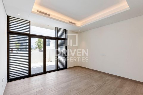 Villa en District One, Mohammed Bin Rashid City, Dubai, 6 dormitorios, 900.04 m², № 128646 - foto 7