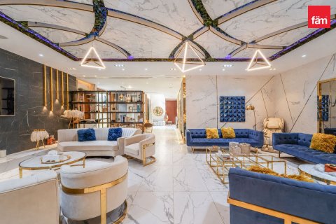 Villa à Dubai, 5 chambres, 631.5 m², № 137672