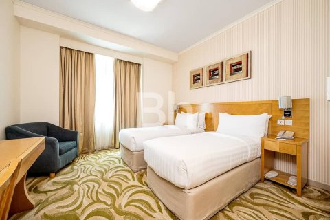 Hôtels-appartement à Jumeirah Lake Towers, Dubai, 2 chambres, 167 m², № 57508 - photo 14