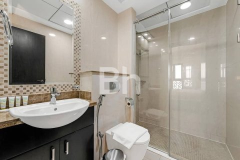 Снять в аренду квартиру в Пальме Джумейре, Дубай: 3 спальни, 226м², № 57499 - фото 7