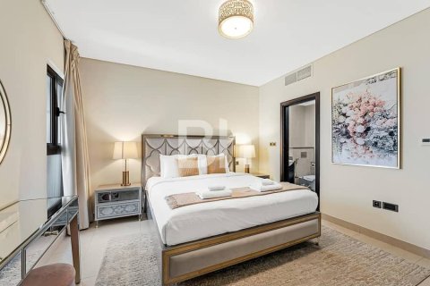 Снять в аренду квартиру в Пальме Джумейре, Дубай: 3 спальни, 226м², № 57499 - фото 13